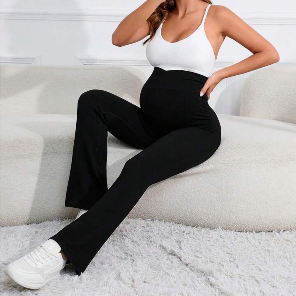 NWT maternity flare leggings